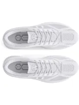 Championes Under Armour modelo HOVR Apparition, de diseño retro inspirado en el running. Presentan una estructura de malla transpirable con refuerzos de cuero sintético, entresuela con tecnología de amortiguación reactiva UA HOVR y suela de goma resistente.
