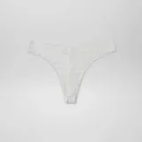 Pack de dos braguitas brasileñas de corte invisible, confeccionadas en microfibra lisa de color blanco, con diseño de tiro medio y acabado sin costuras.