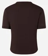 Blusa básica de cuello redondo y manga corta con detalle de dobladillo, confeccionada en tejido de viscosa con elastano.