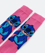 Medias de caño alto color rosa con diseño de Stitch.