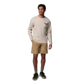 Short Columbia Acker Rock Short de mezcla de algodón en color beige, con trabillas para cinturón, cierre de botones y múltiples bolsillos utilitarios.