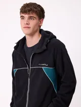 Campera de polar con cierre frontal, capucha ajustable y diseño con bloques de color azul marino y detalles en bordó. Presenta el logo de la marca bordado en el pecho.