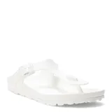 Sandalias tipo ojota Birkenstock modelo Gizeh, color blanco, fabricadas en material sintético ligero y resistente al agua. Presentan una tira ajustable con hebilla lateral y plantilla anatómica moldeada.