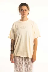 Enterito deportivo negro, tipo ciclista, con escote cuadrado y tirantes anchos.