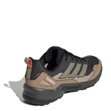 Championes Adidas Terrex Eastrail 3 para trekking, color negro con detalles en marrón y suela de goma con gran tracción.