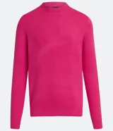 Suéter de viscosa texturizada color fucsia, de corte slim, cuello redondo y mangas largas con puños ajustados.