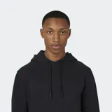 Buzo con capucha negro, confeccionado en algodón cepillado elástico. Presenta diseño de manga larga con puños elásticos, bolsillo tipo canguro frontal, capucha con cordones ajustables y logotipo de la marca bordado en el pecho.