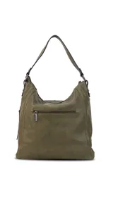 Cartera de hombro tipo hobo en color negro, confeccionada en material símil cuero con textura granulada. Presenta un diseño funcional con cierre principal, bolsillo frontal con cierre y detalles de tachas metálicas, además de una correa de hombro fija y una correa larga ajustable y extraíble.